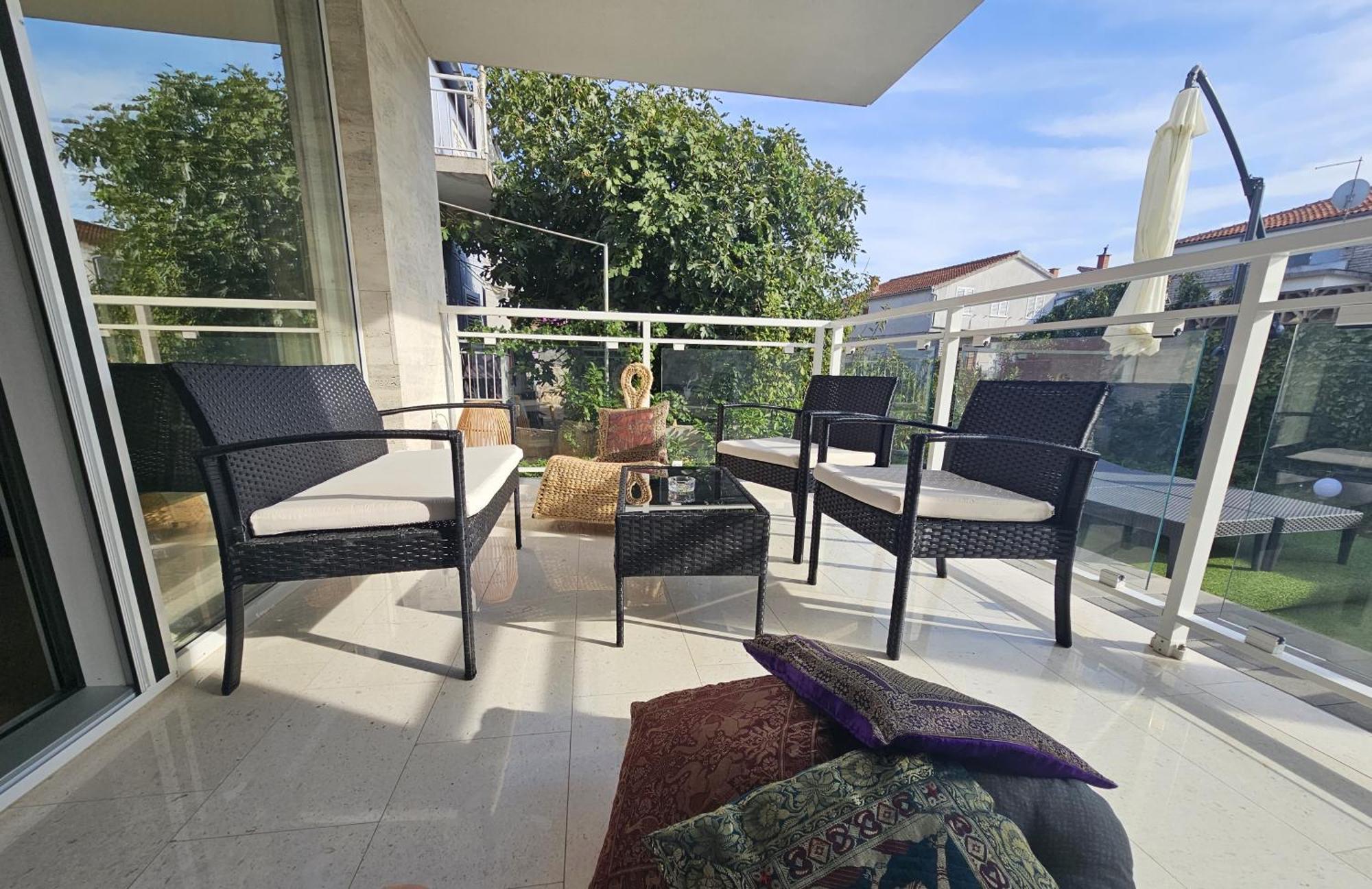 Vila Regina Apartment Rex With Swimming Pool Jezera Exterior foto
